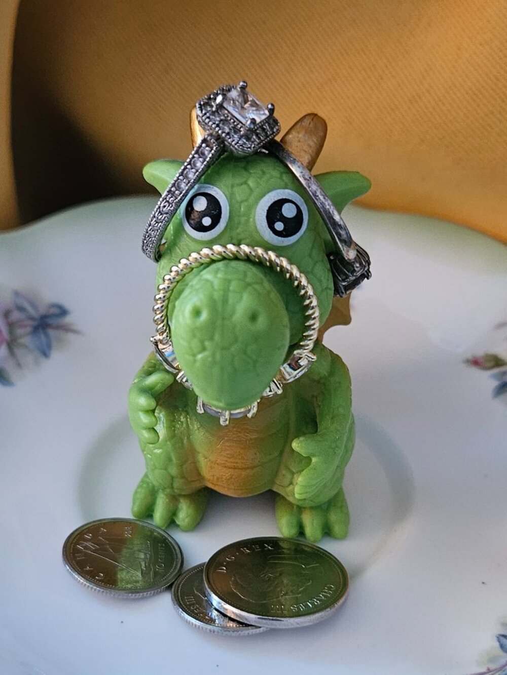 Dragon Ring Holder